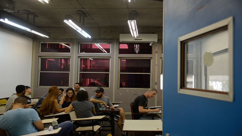 Estudantes itapecuruenses relatam lentidão no sistema do SISU
