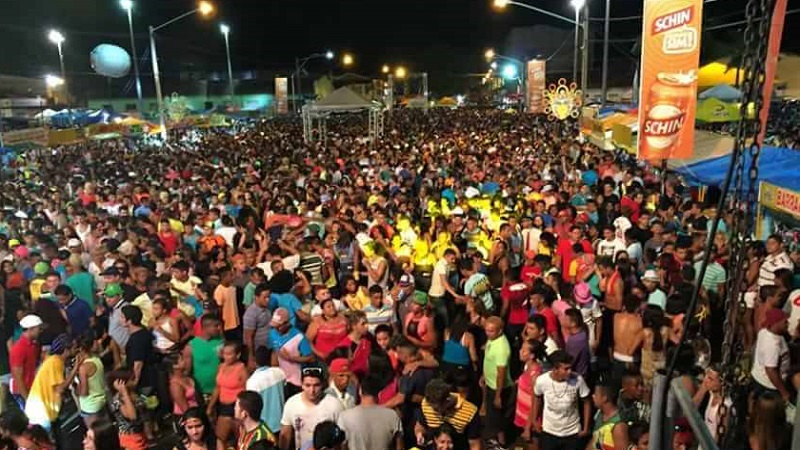 Após 3 anos sem, itapecuru entra o 4º lembrando o esplendor de 'outros carnavais'