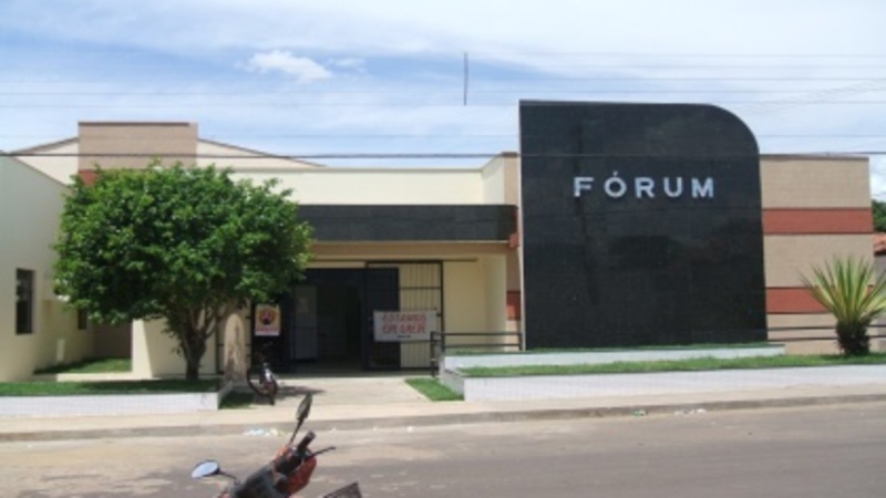 Fórum Desembargador Raimundo Públio Bandeira de Melo, em Itapecuru Mirim. Foto: João Di Bragança