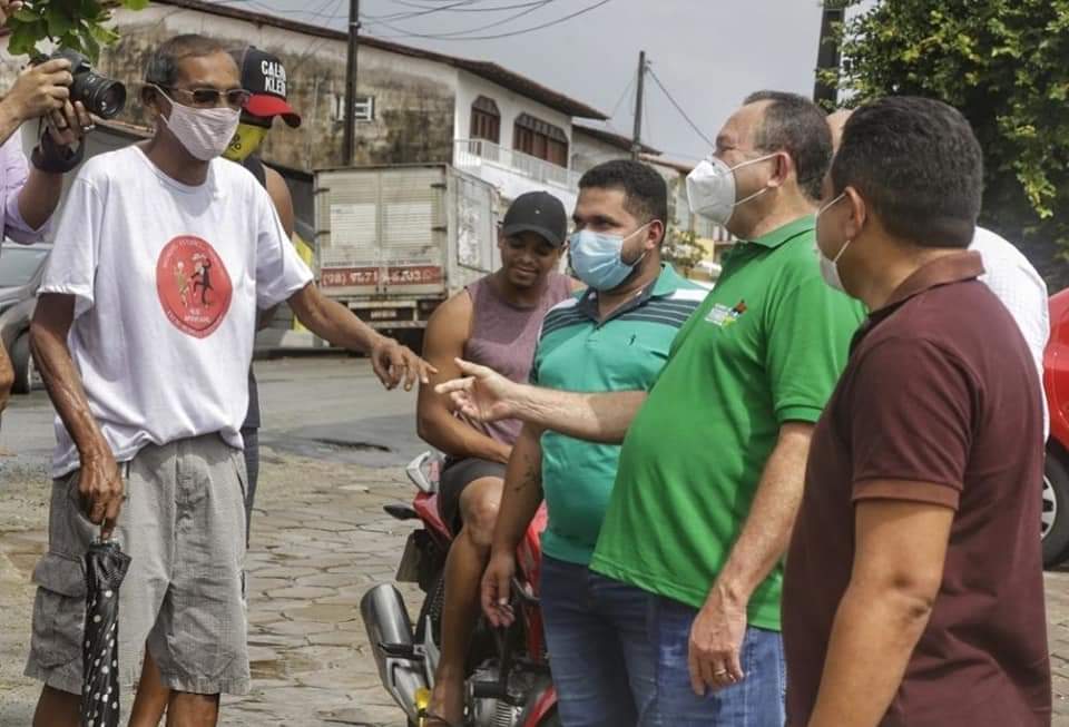 Ricardo do Jota Erre ao lado do vice-governador, Carlos Brandão, na entrega de obras em São Luís. Foto: Reprodução