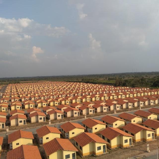 Bolsonaro? Queremos é nossa casa! sorteados pedem entrega do Minha Casa Minha Vida em Itapecuru já