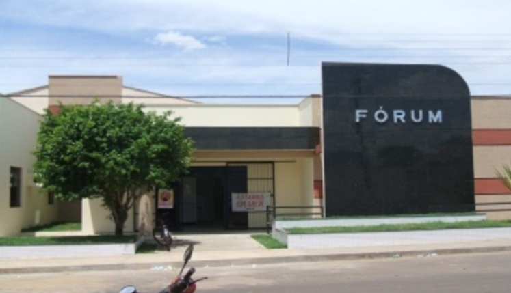 Fórum de Justiça desembargador Raimundo Público Bandeira de Melo, em Itapecuru Mirim. Foto: Redação 