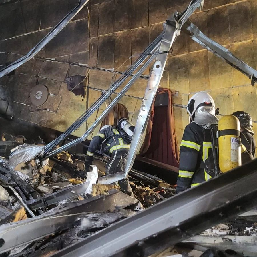 Rio Anil Shopping no momento do incêndio. Foto: Reprodução redes sociais 