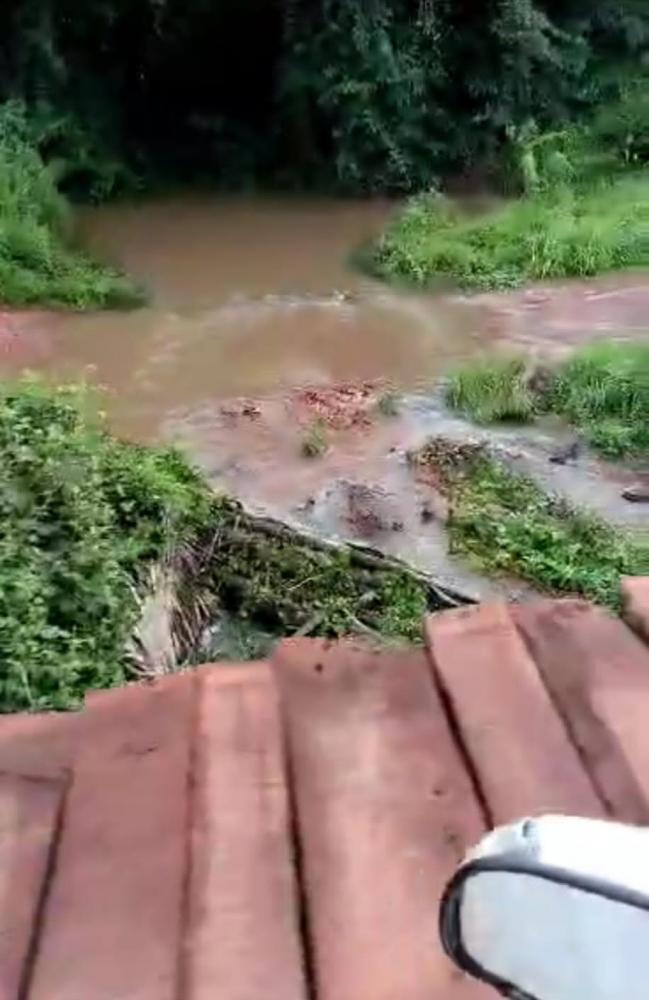 Desvio destruído pelas águas, Ipiranga. Ponte em situação precária. Foto: Reprodução redes sociais. 19 de fevereiro de 2024.