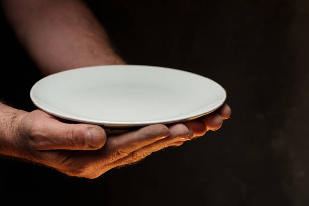 Gestão Coroba deixa Guarda Municipal 54 dias sem alimentação em Itapecuru Mirim