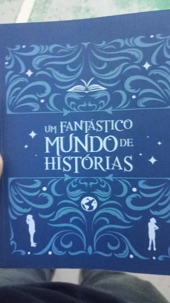 Alunos do Colégio Jesus Maria e José lançam livro na próxima semana
