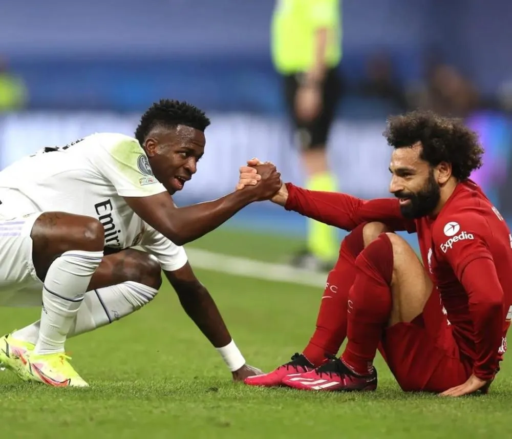 Mo Salah rasga elogios a Vini Jr e diz porque votou no brasileiro para melhor do mundo