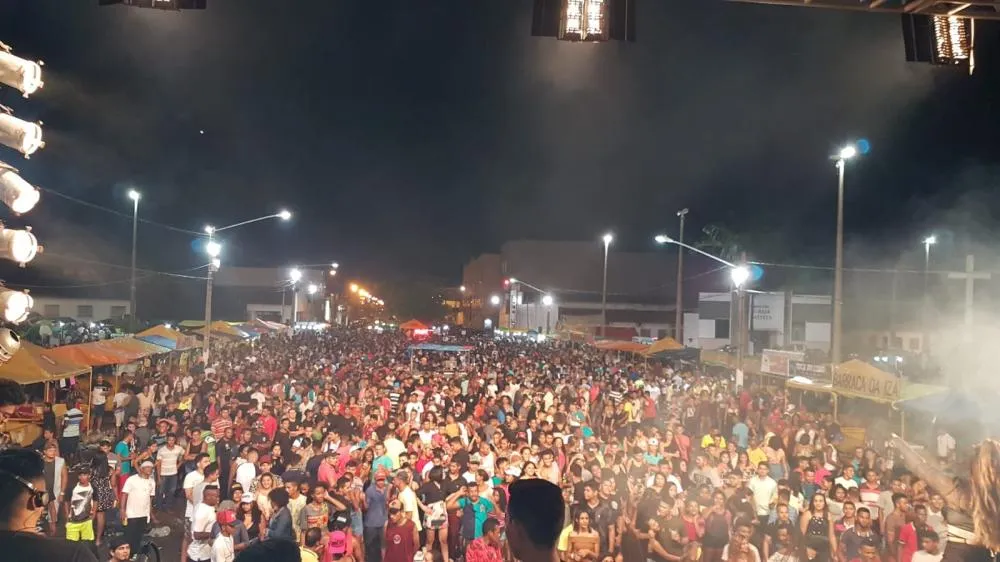 Proibido entrada de garrafas e objetos cortantes no circuito da folia em Itapecuru Mirim