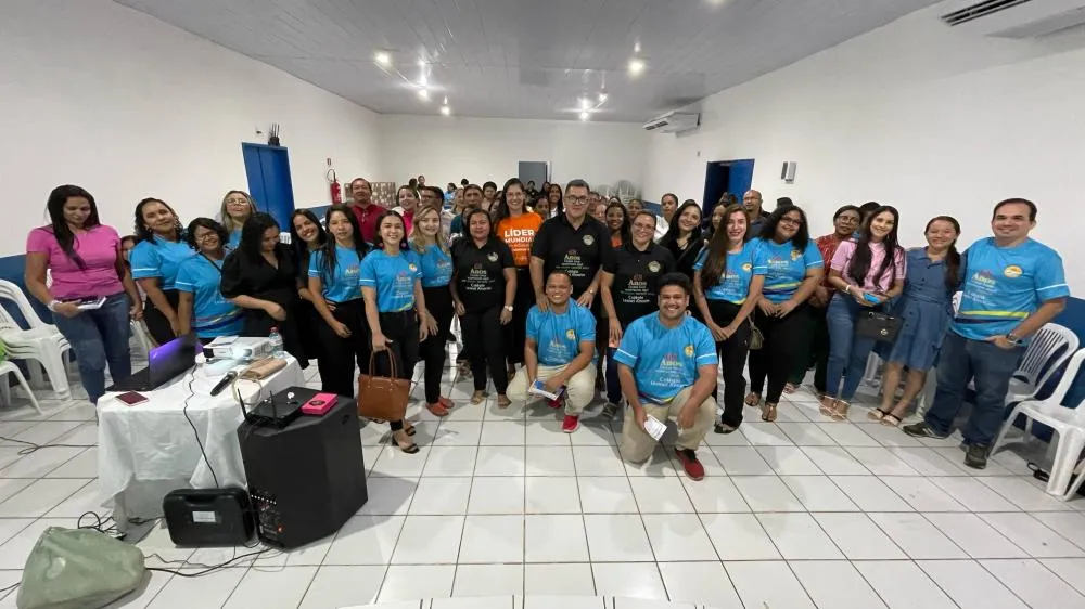 Reunião de pais e mestres do Colégio Leonel Amorim. Imagem: Divulgação 