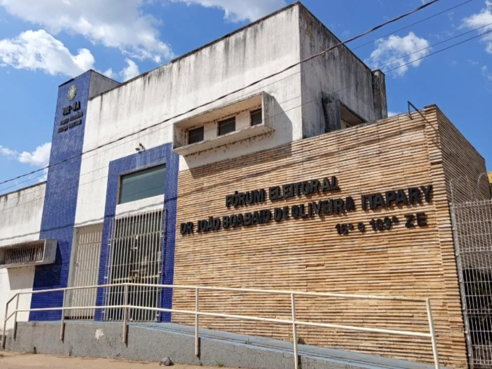 Fórum eleitoral de Itapecuru Mirim. Imagem © itapecurunoticias.com