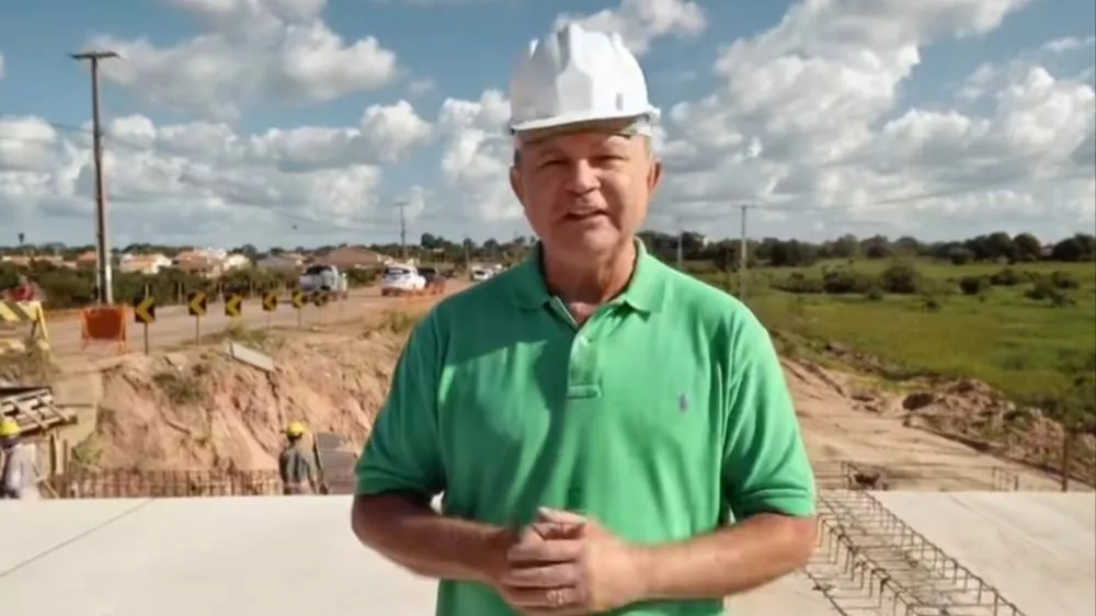Governador Carlos Brandão entregando obras. Imagem © Reprodução Redes Sociais 